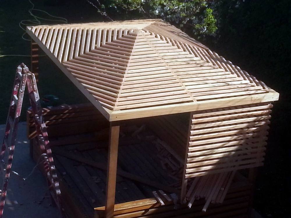 Structure de pergola en bois